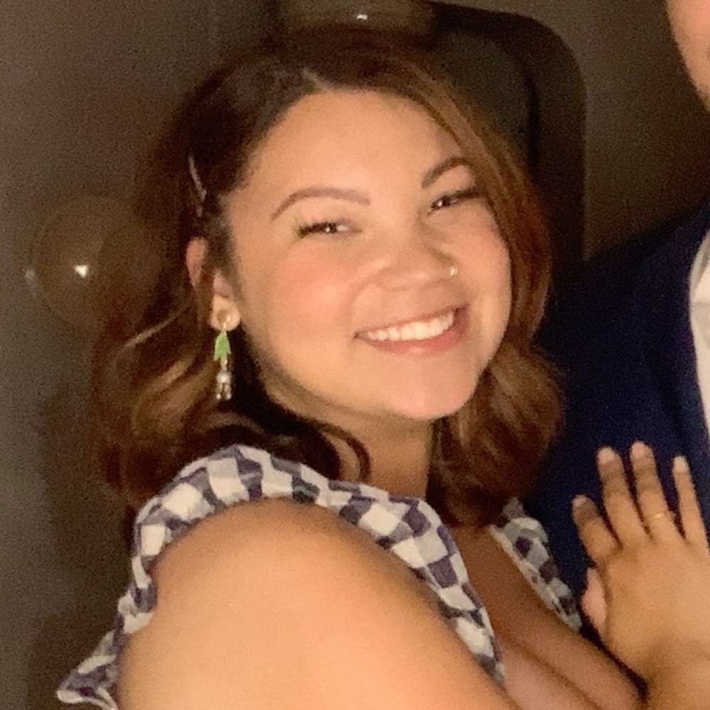 Meet your Posher, Crisslyn